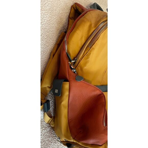 PIQUADRO Multi Color Genuine Leather & Vinyl Backpack and Laptop Bag - Picture 7 of 15